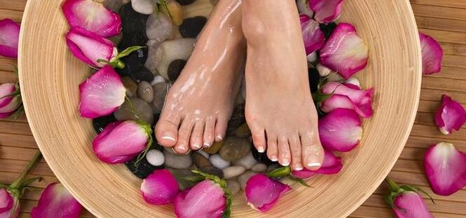 healthy feet